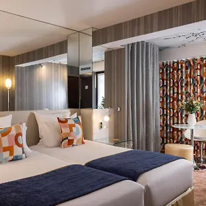 **** Hotel Le 7 Eiffel By Malone France